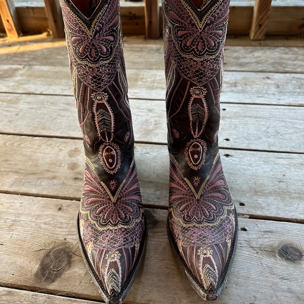 Old Gringo womens boots Lakota size 9  *Extremely Rare * *Worn only once*